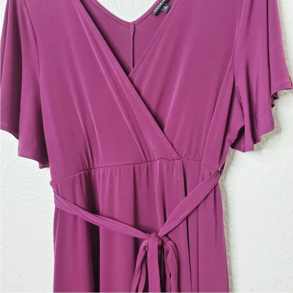 Torrid Berry Jersey Knit Faux Wrap Dress NWOT - Picture 5 of 8